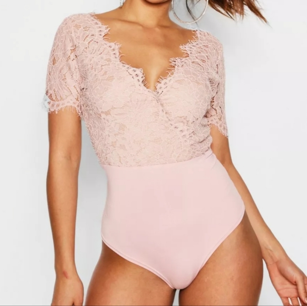 Boohoo Eyelash Lace Bodysuit - Rose